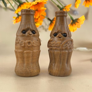 Bouteille en cristal naturel Buddies Hedgehogs Sculpture en cristal de guérison avec visage en cristal pour animal de compagnie