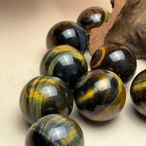 Natural Brown and Blue Tiger Eye Spheres Healing Crystal Crafts Crystal Spheres