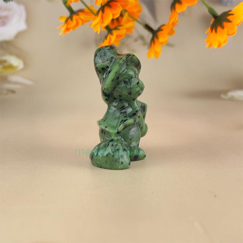 Natural Crystal Halloween Witch Cat Carved Healing Crystal Crafts