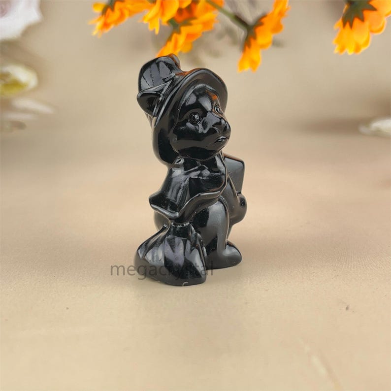 Natural Crystal Halloween Witch Cat Carved Healing Crystal Crafts