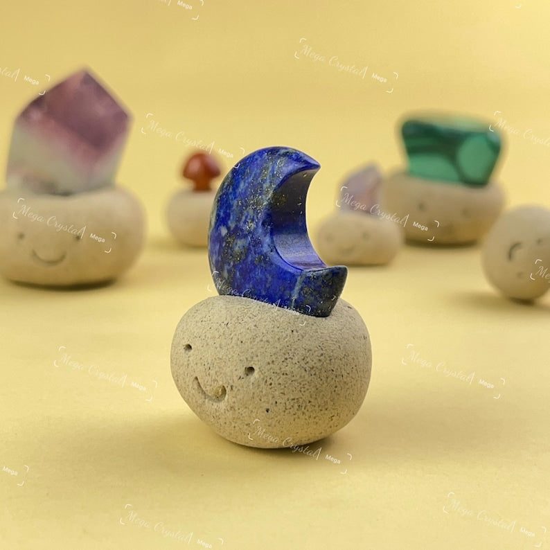Mystère fait main en argile Crystal Buddies cristal naturel bureau animal avec visage cadeau base en argile polymère