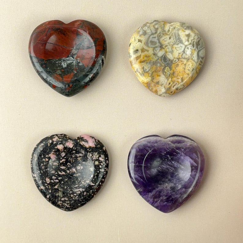 Natural Crystal Worry Stones Hearts Healing Crystal Crafts Anti stress tool