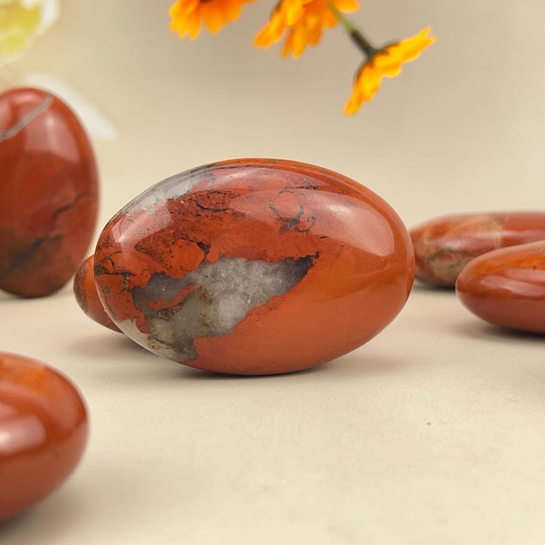 Pierres de palmier en jaspe rouge naturel, cristaux de guérison et artisanat