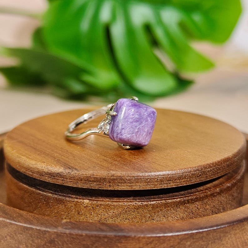 Bagues réglables en cristal naturel de charoïte/améthyste/péridot, bijoux en pierres précieuses pour la guérison et l'artisanat