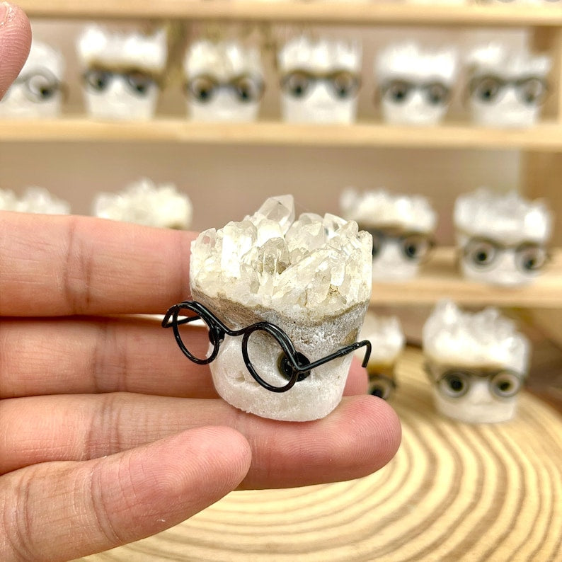 Natural Clear Quartz Cluster Crystal Buddies Hedgehogs Healing Crystal Carving With Face