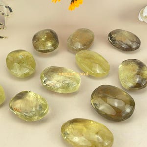 Natural Citrine Palm Stones Healing Crystal Crafts