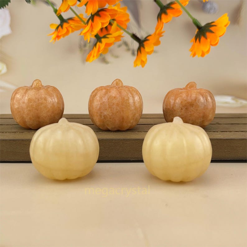 Natural Crystal Pumpkin Yellow Calcite/ Sunstone Carved Healing Crystal Crafts Halloween Decor