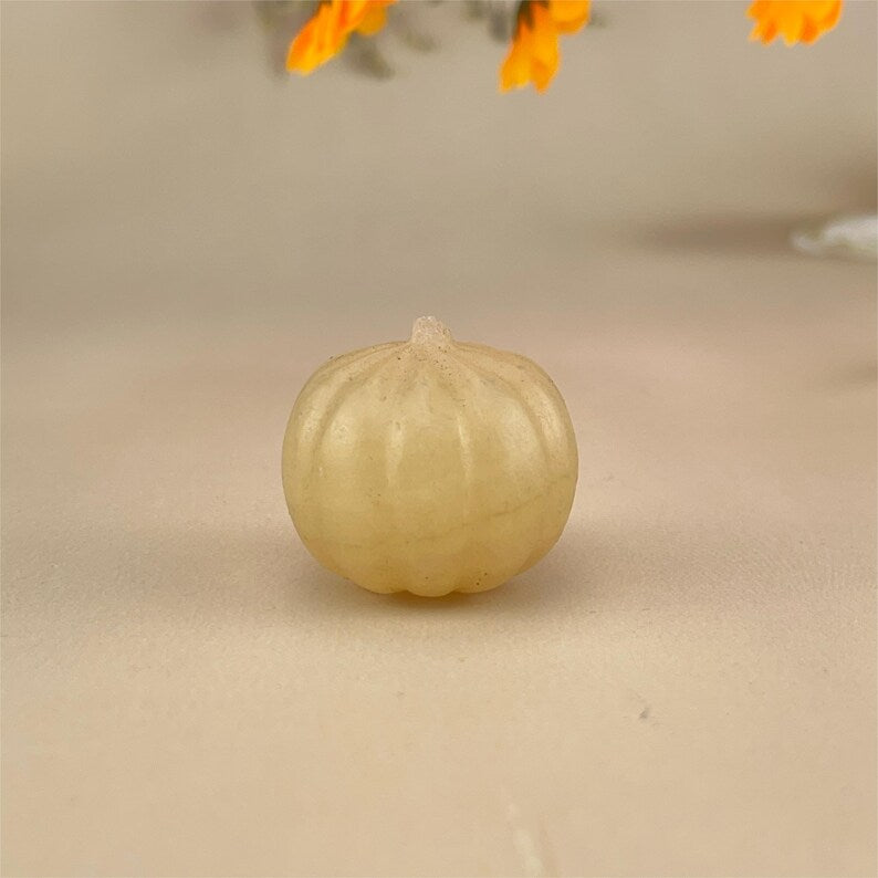 Natural Crystal Pumpkin Yellow Calcite/ Sunstone Carved Healing Crystal Crafts Halloween Decor