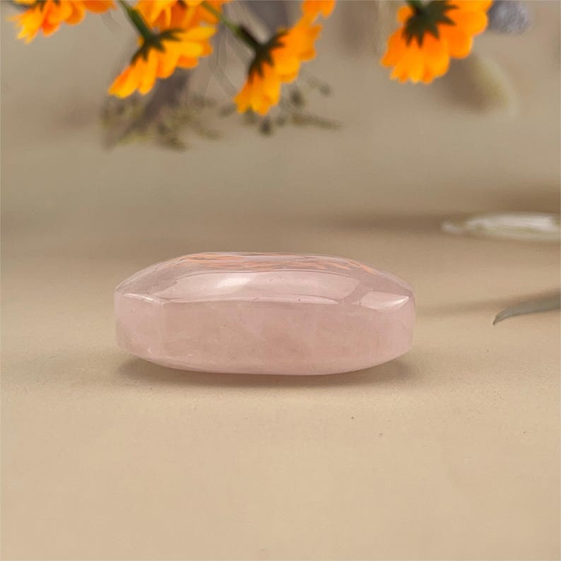 Natural Rose Quartz Palm Stones Healing Crystal Crafts