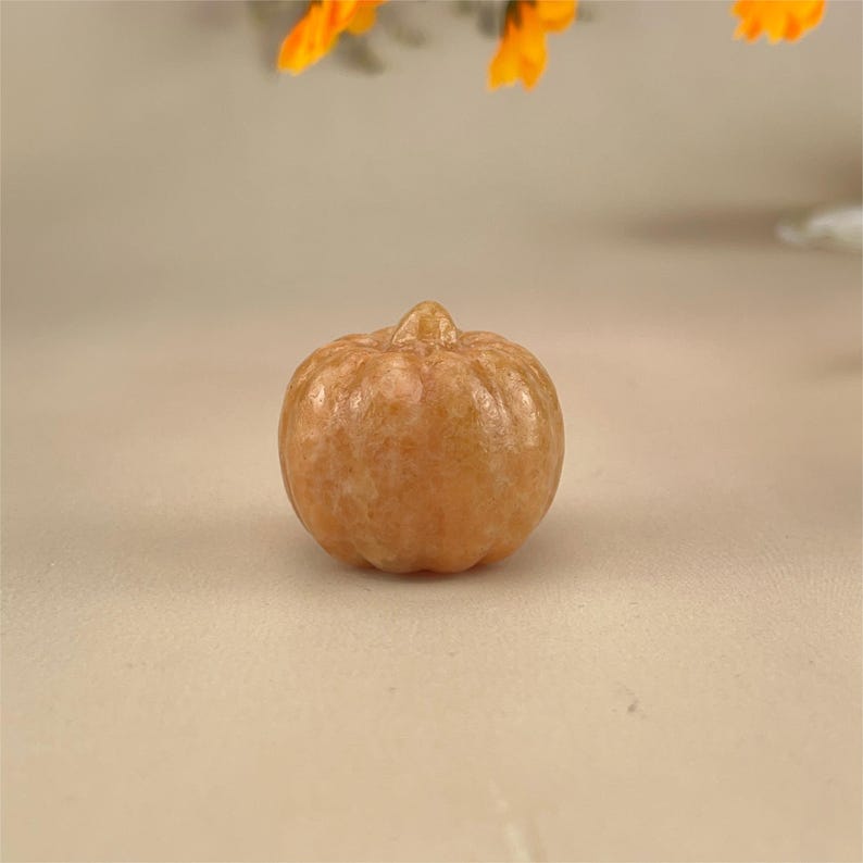 Natural Crystal Pumpkin Yellow Calcite/ Sunstone Carved Healing Crystal Crafts Halloween Decor