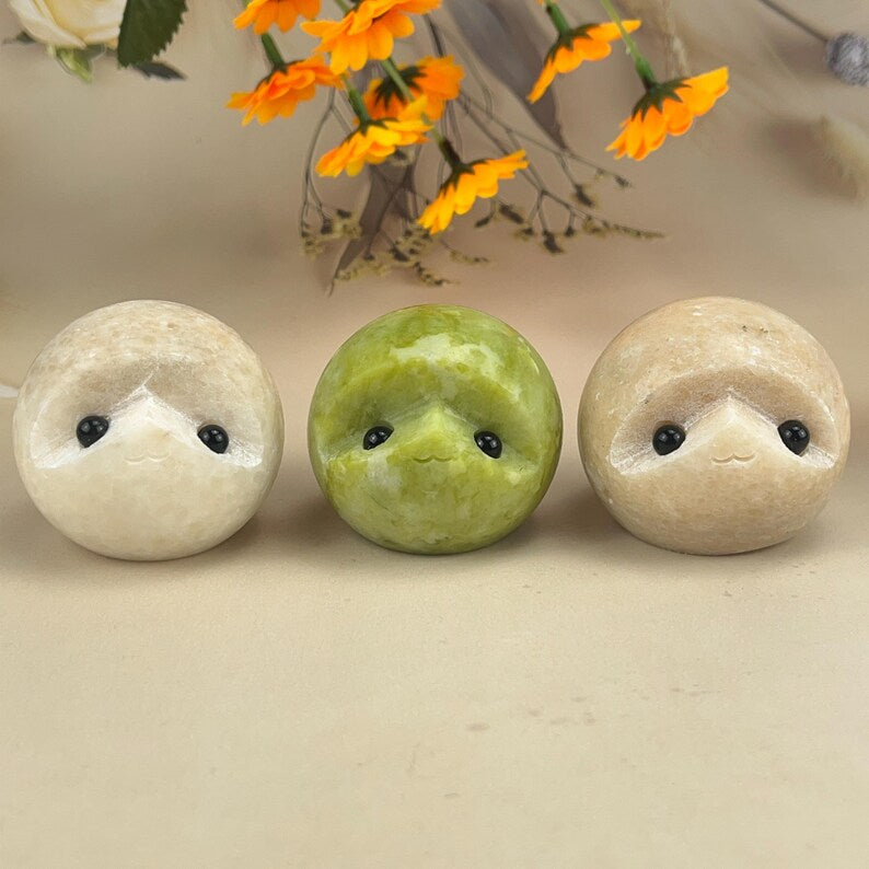 Natural Green Jade And Sunstone Sphere Buddies Hedgehogs Healing Crystal Carving With Face Crystal Pet