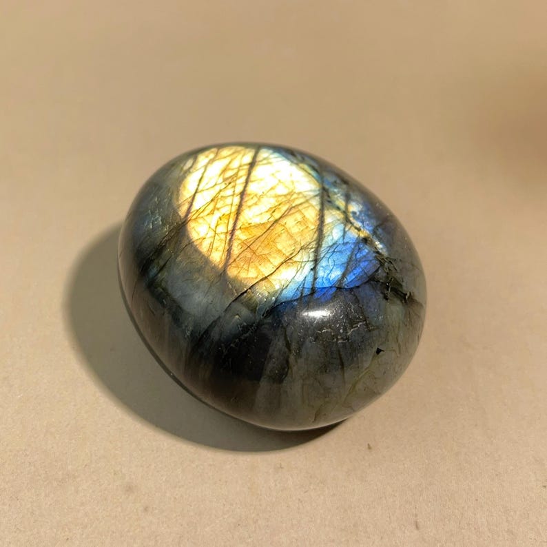 Natural Labradorite Palm Stones Healing Crystal Crafts