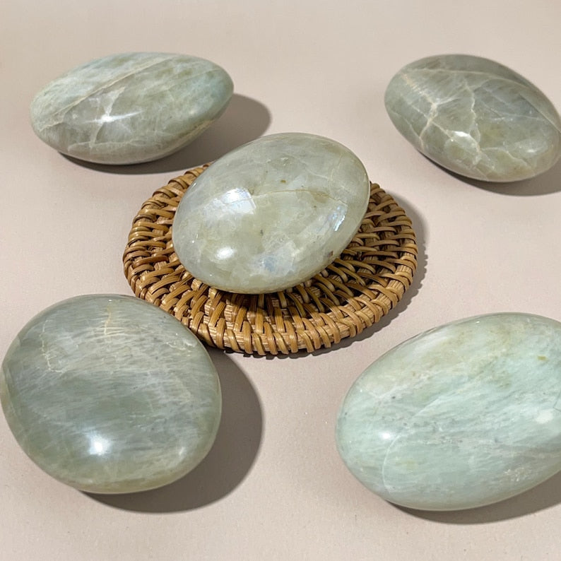 1KG Natural Green Moonstone Palm Stones Healing Crystal Crafts