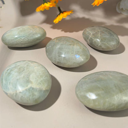 1KG Natural Green Moonstone Palm Stones Healing Crystal Crafts