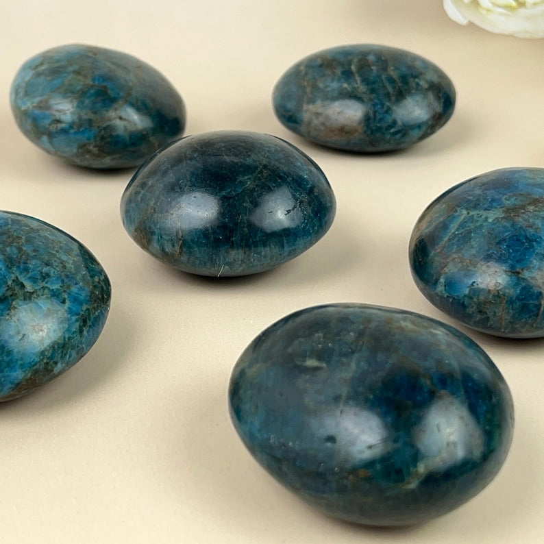 Natural Blue Apatite Palm Stones Healing Crystal Crafts Blue Apatite Palms Gemstones